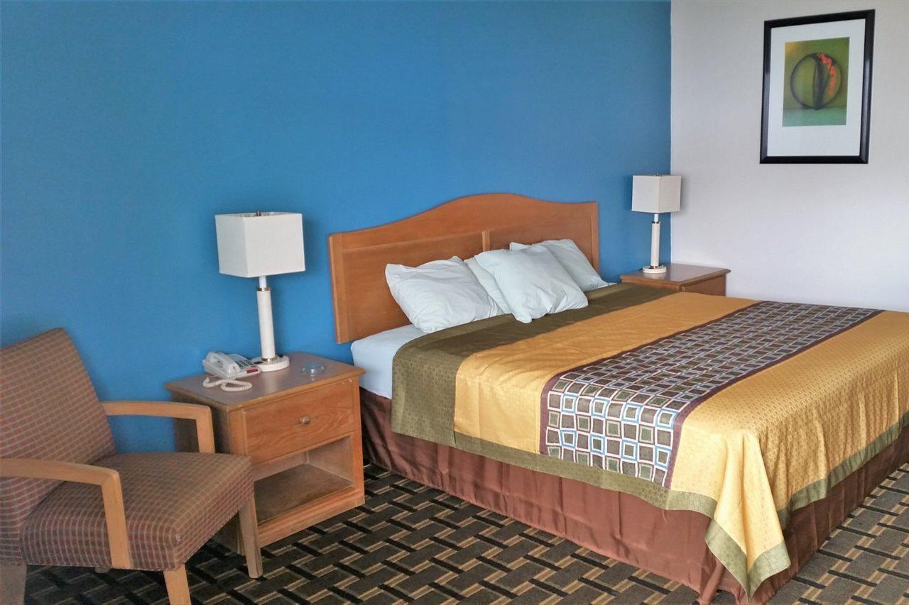 Americas Best Value Inn אליזבתטאון מראה חיצוני תמונה