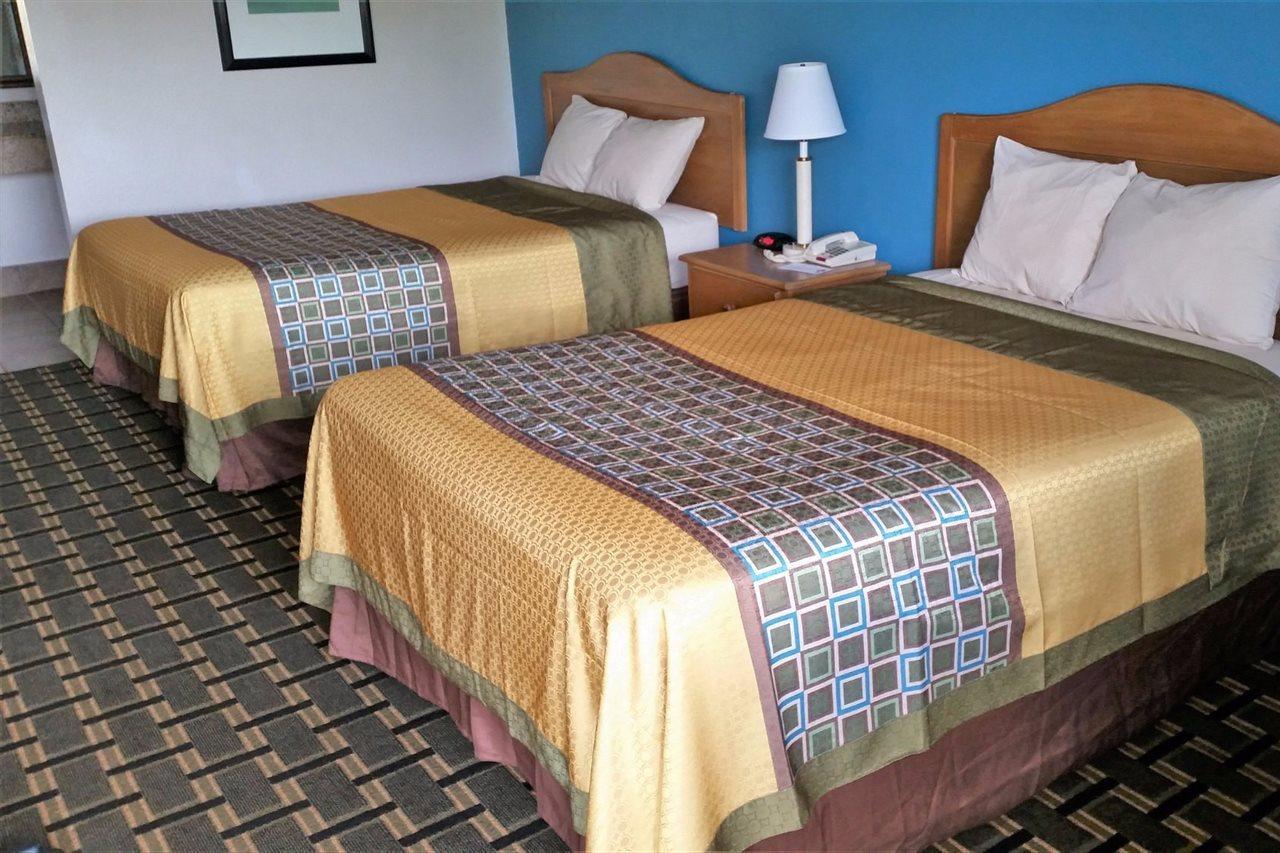 Americas Best Value Inn אליזבתטאון מראה חיצוני תמונה
