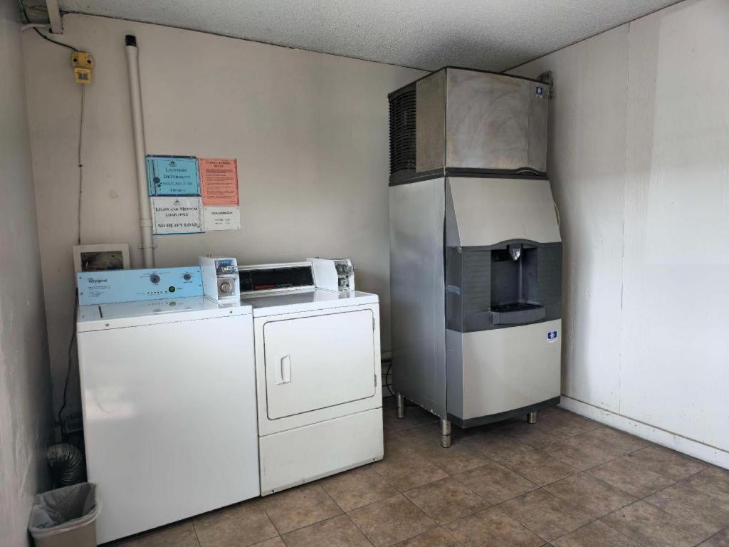 Americas Best Value Inn אליזבתטאון מראה חיצוני תמונה